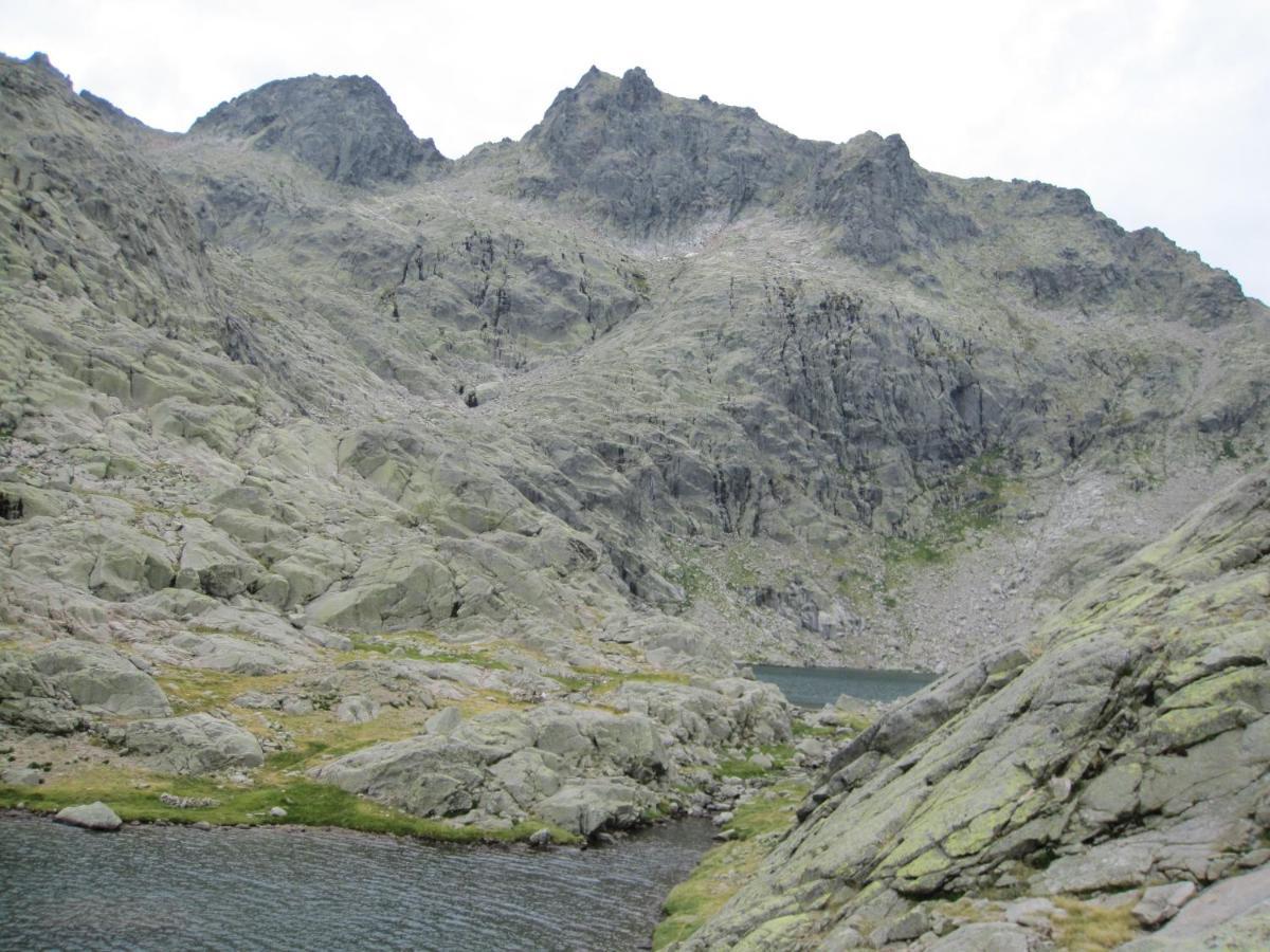 Villa De Gredos 纳瓦雷东达德格雷多斯 外观 照片